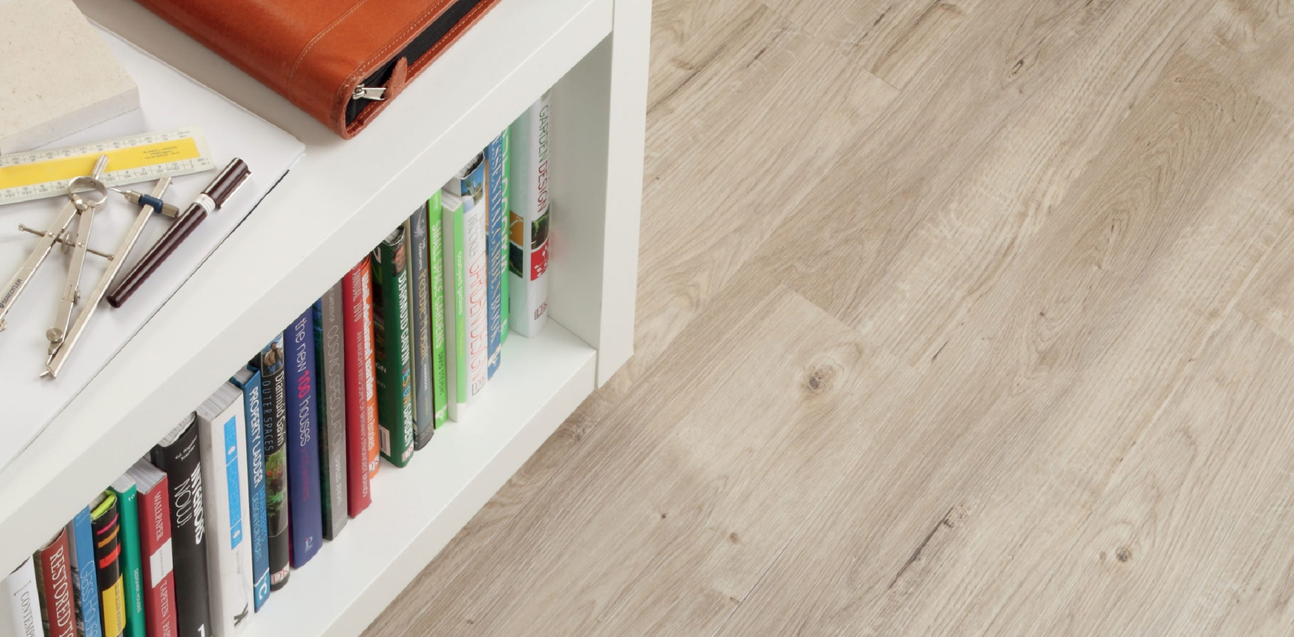 Sun Bleached Oak: Commercial LVT Flooring from the Amtico